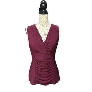 𝅺WHBM Burgundy Blouse Size M